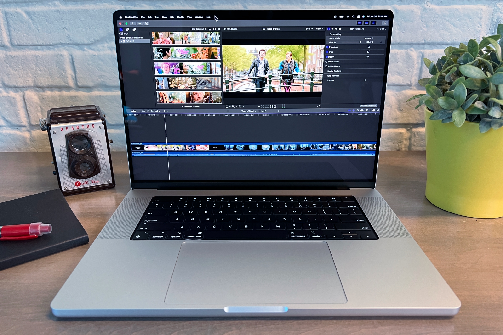 Macbook Pro 14-Inch Review